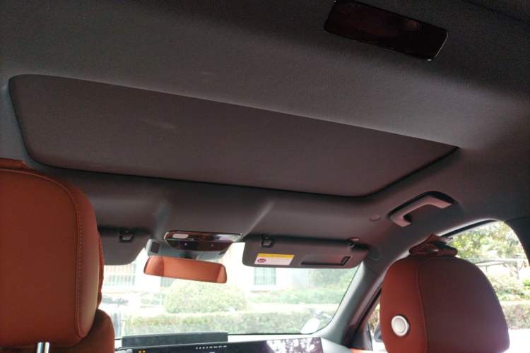 Used Li Auto L8 2023 Pro Model Headliner