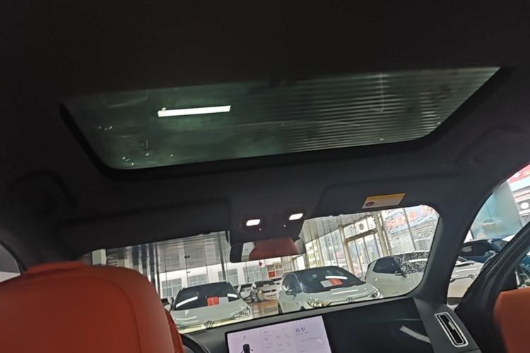 Used Li Auto L8 2023 Pro Model Headliner