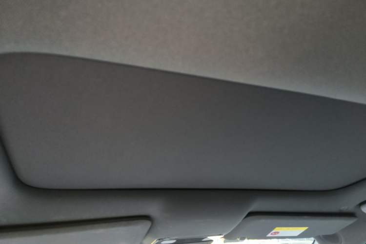 Used Li Auto L8 2023 Pro Model Headliner