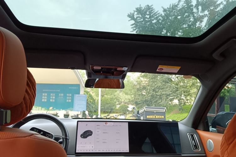 Used Li Auto L8 2023 Pro Model Headliner