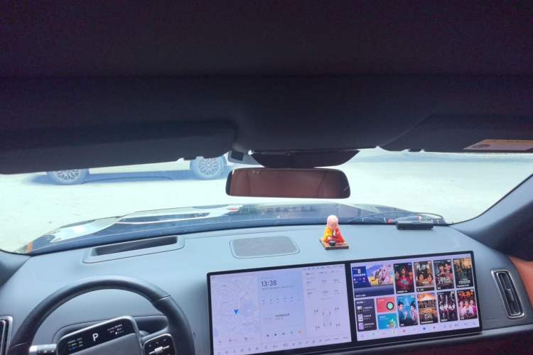Used Li Auto L8 2023 Pro Model Headliner