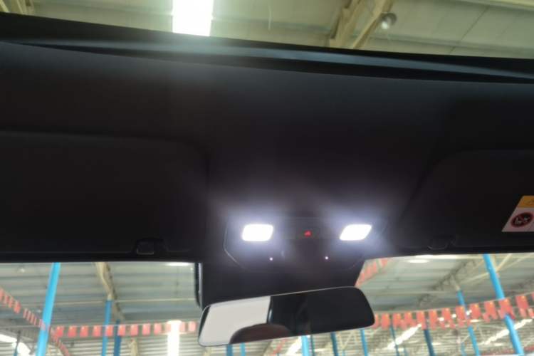 Used Li Auto L8 2023 Air model Headliner