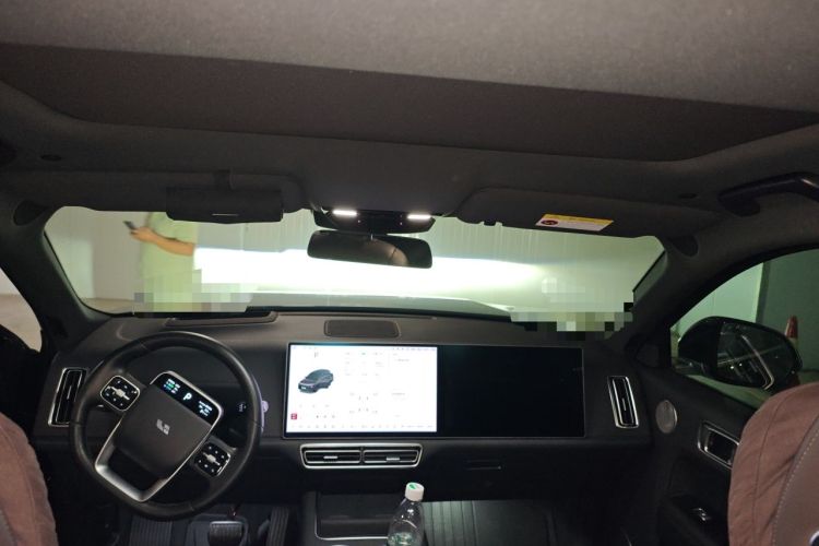 Used Li Auto L8 2023 Pro Model Headliner