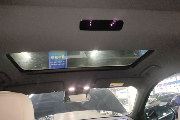 Used Li Auto L8 2023 Pro Model Headliner