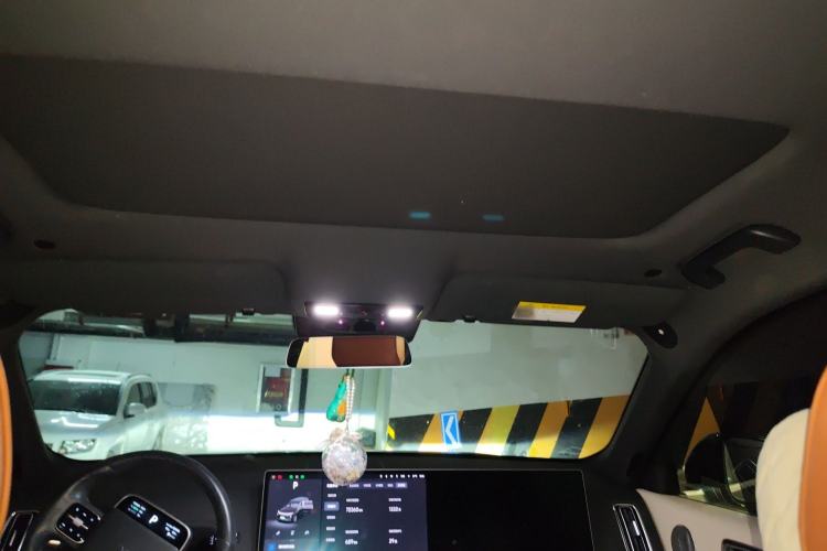 Used Li Auto L8 2023 Pro Model Headliner