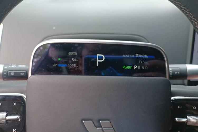Used Li Auto L8 2023 Pro Model Instrument Cluster