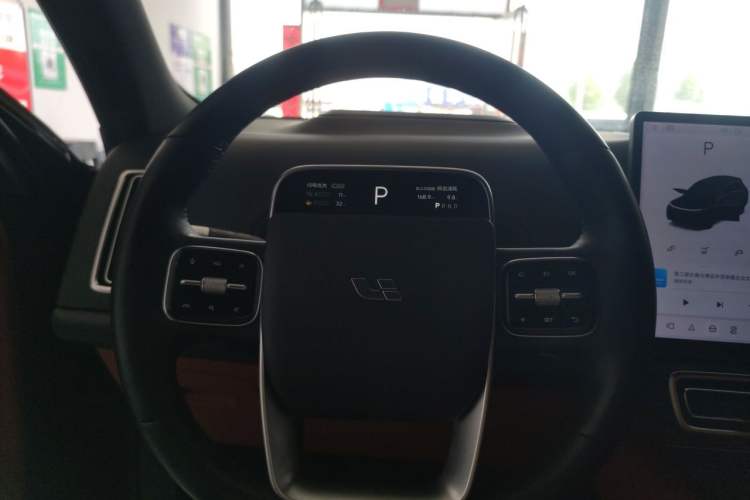 Used Li Auto L8 2023 Pro Model Instrument Cluster