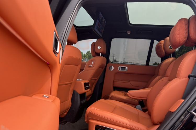 Used Li Auto L8 2023 Max model Interior 1