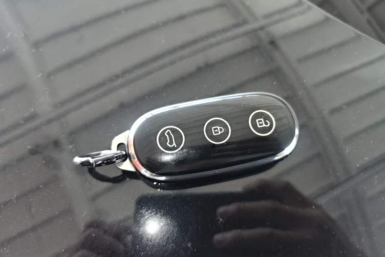 Used Li Auto L8 2023 Pro Model Interior 1