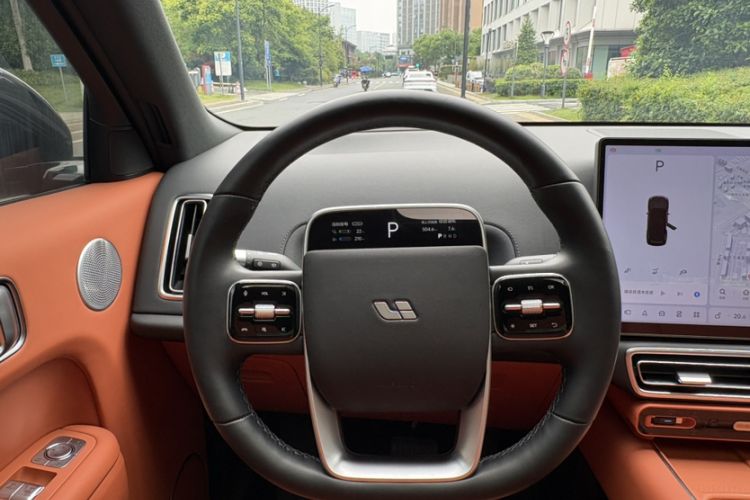 Used Li Auto L8 2023 Max model Interior 1
