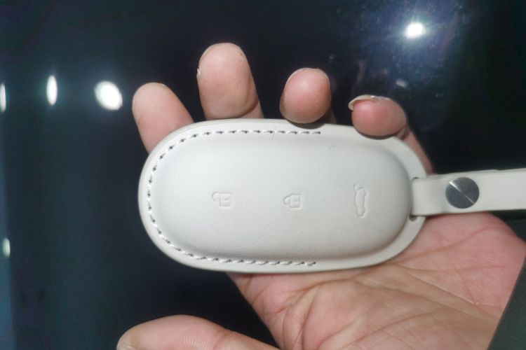 Used Li Auto L8 2023 Air model Interior 1