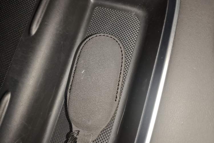 Used Li Auto L8 2023 Pro Model Interior 1