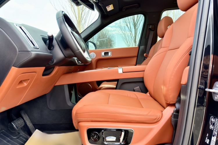 Used Li Auto L8 2023 Pro Model Interior 1