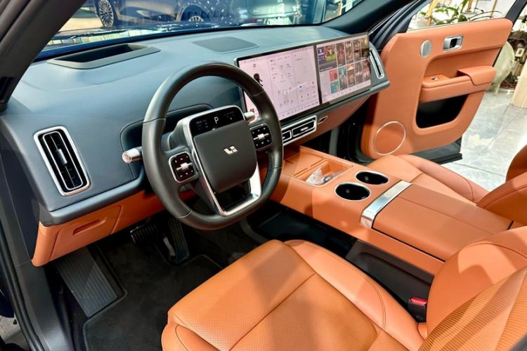 Used Li Auto L8 2023 Pro Model Interior 10