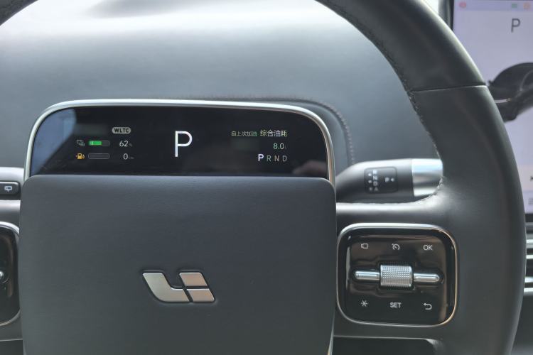 Used Li Auto L8 2023 Air model Interior 11