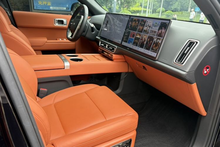 Used Li Auto L8 2023 Max model Interior 2