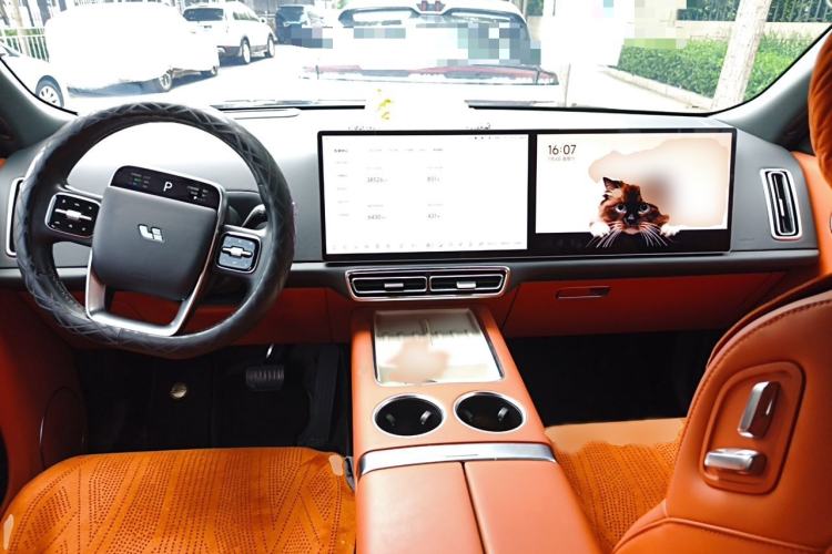 Used Li Auto L8 2023 Pro Model Interior 2