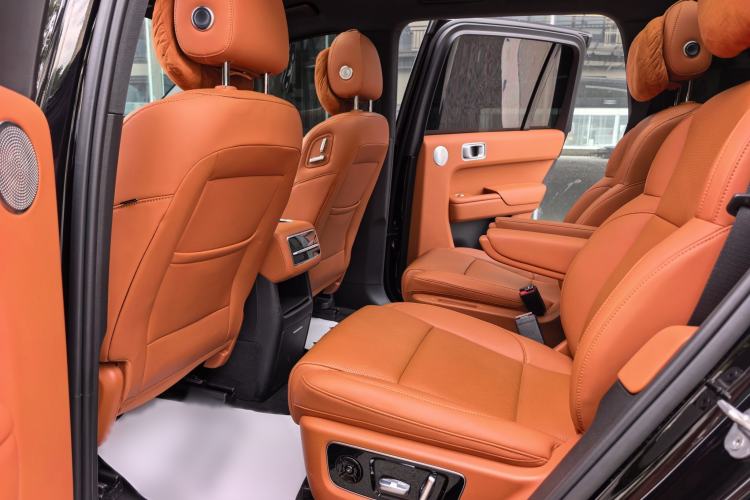 Used Li Auto L8 2023 Pro Model Interior 2
