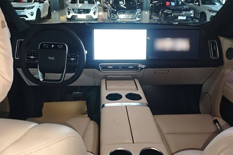 Used Li Auto L8 2023 Pro Model Interior 2