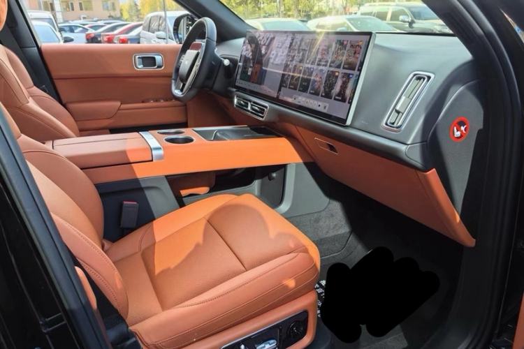 Used Li Auto L8 2023 Pro Model Interior 2