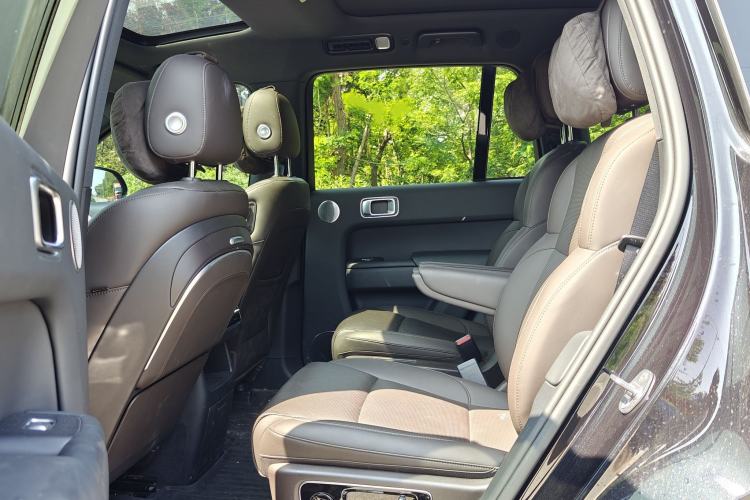 Used Li Auto L8 2023 Air model Interior 2