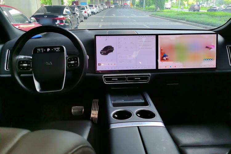 Used Li Auto L8 2023 Air model Interior 2