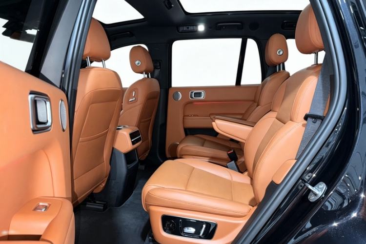 Used Li Auto L8 2023 Pro Model Interior 3