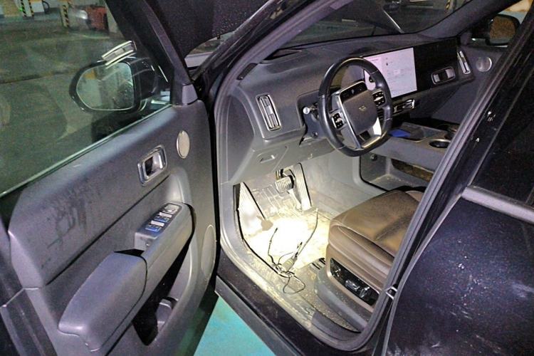 Used Li Auto L8 2023 Air model Interior 3