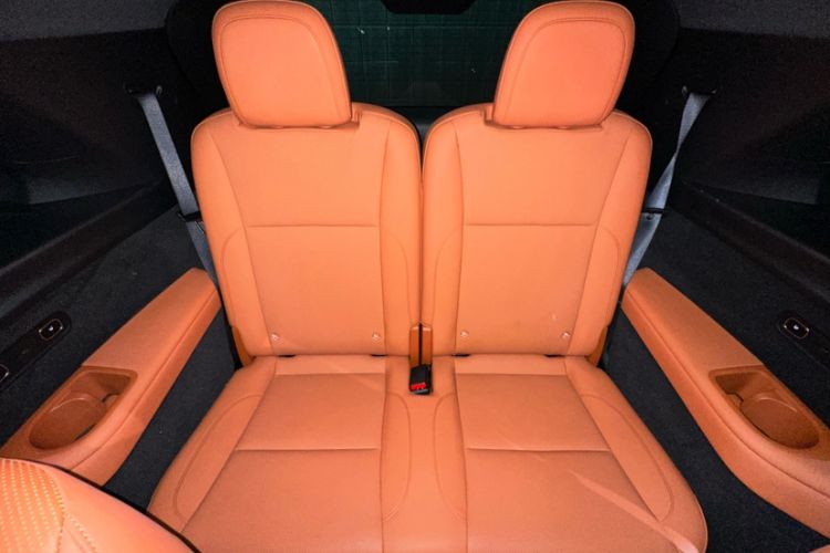 Used Li Auto L8 2023 Pro Model Interior 3