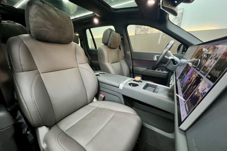 Used Li Auto L8 2023 Pro Model Interior 3
