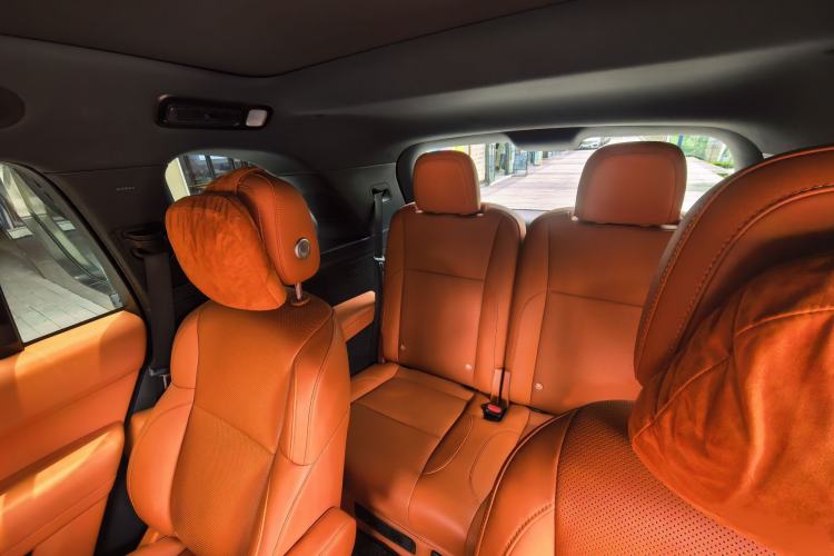 Used Li Auto L8 2023 Pro Model Interior 3