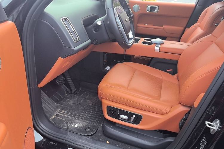 Used Li Auto L8 2023 Pro Model Interior 3