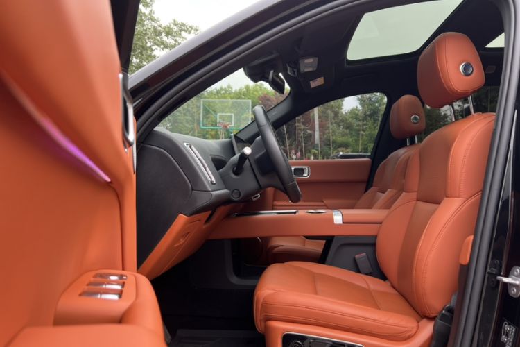 Used Li Auto L8 2023 Pro Model Interior 3