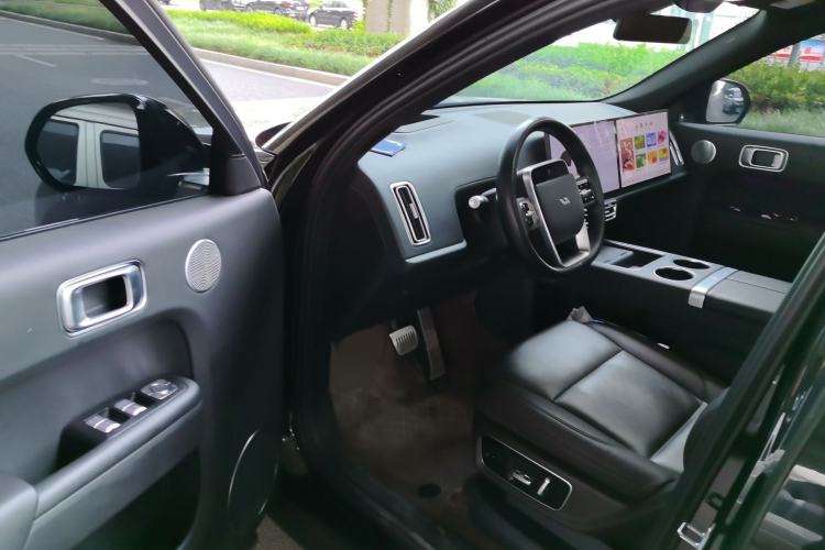 Used Li Auto L8 2023 Air model Interior 3