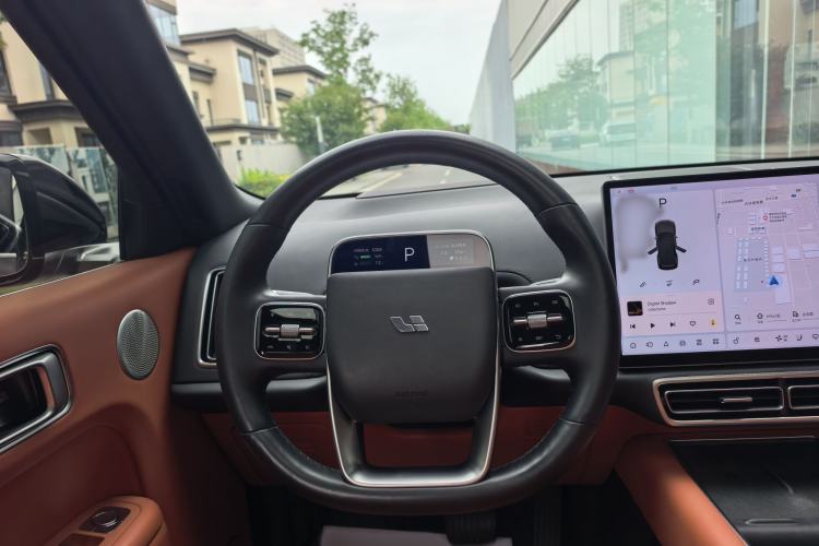 Used Li Auto L8 2023 Pro Model Interior 4