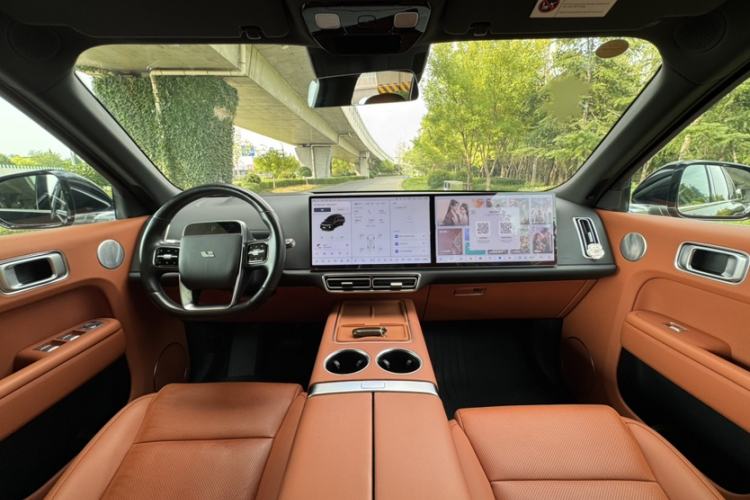 Used Li Auto L8 2023 Pro Model Interior 4