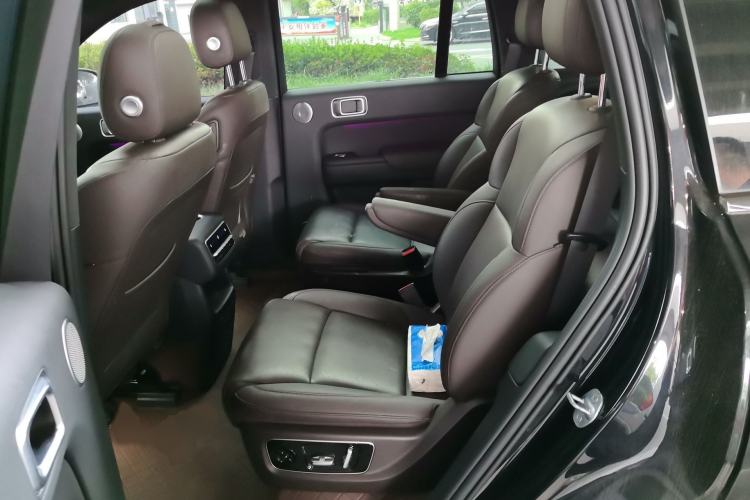 Used Li Auto L8 2023 Air model Interior 4