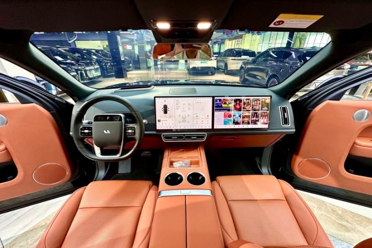 Used Li Auto L8 2023 Pro Model Interior 5