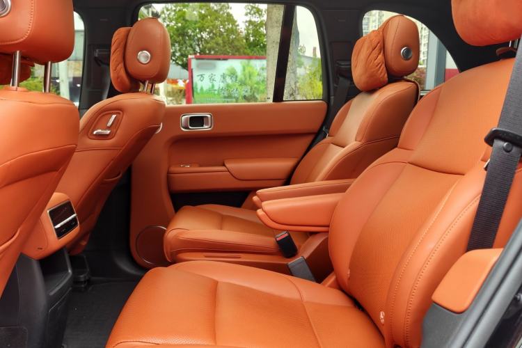 Used Li Auto L8 2023 Air model Interior 5