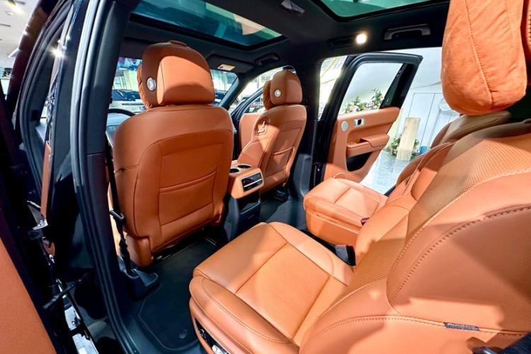 Used Li Auto L8 2023 Pro Model Interior 6