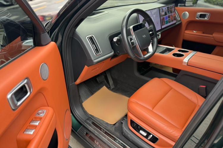 Used Li Auto L8 2023 Pro Model Interior 8