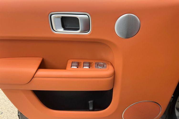 Used Li Auto L8 2023 Max model Interior 9