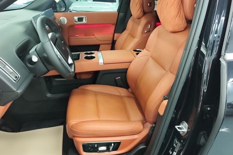 Used Li Auto L8 2023 Pro Model Left Front Seat