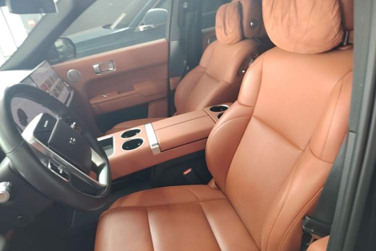 Used Li Auto L8 2023 Pro Model Left Front Seat