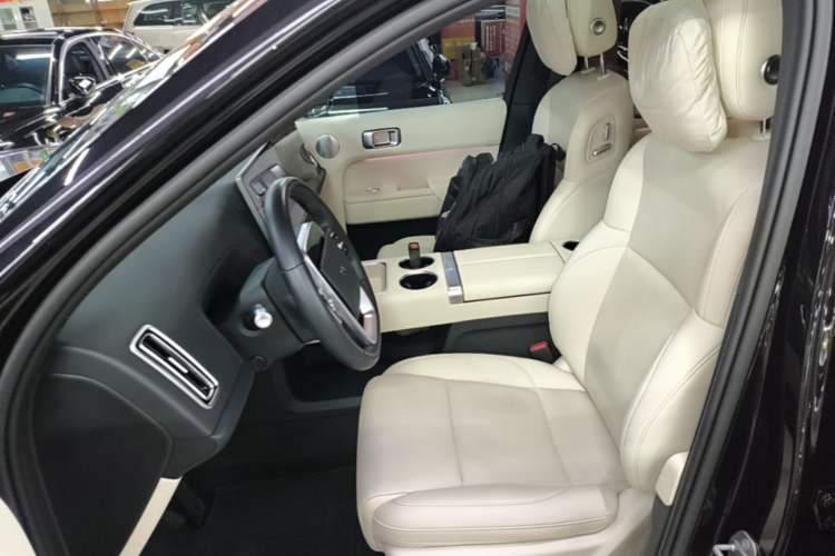 Used Li Auto L8 2023 Air model Left Front Seat