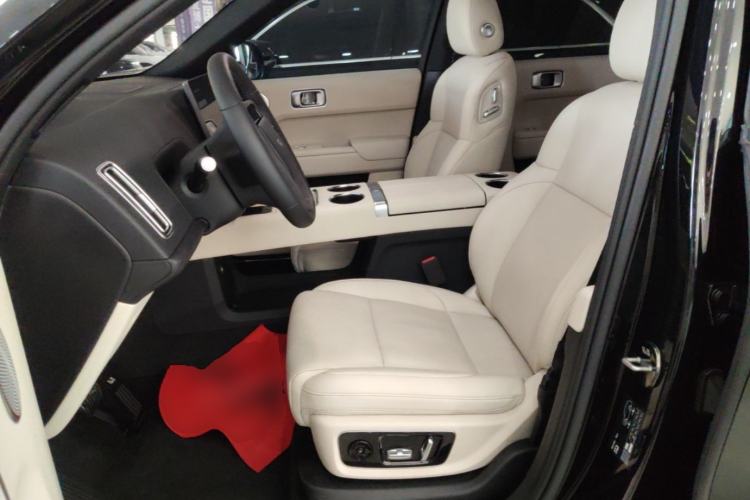 Used Li Auto L8 2023 Pro Model Left Front Seat
