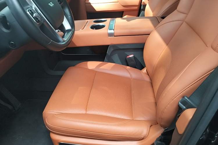 Used Li Auto L8 2023 Pro Model Left Front Seat