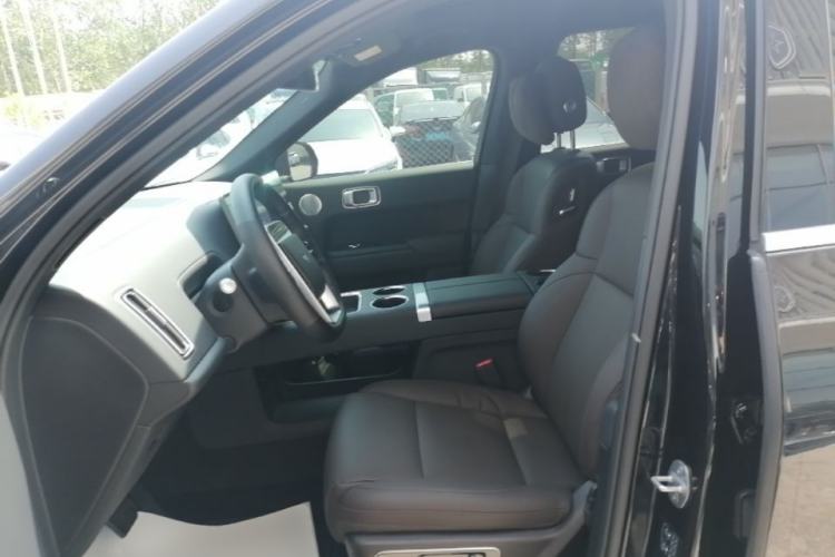 Used Li Auto L8 2023 Pro Model Left Front Seat
