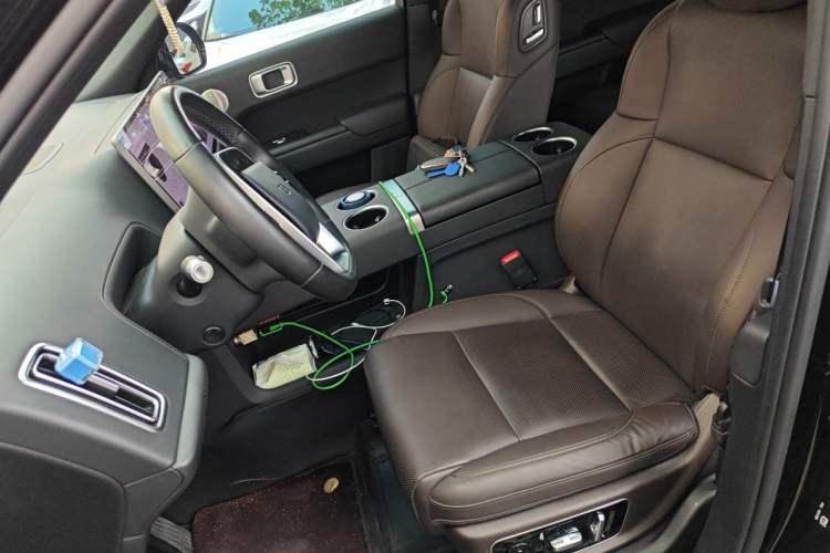 Used Li Auto L8 2023 Pro Model Left Front Seat