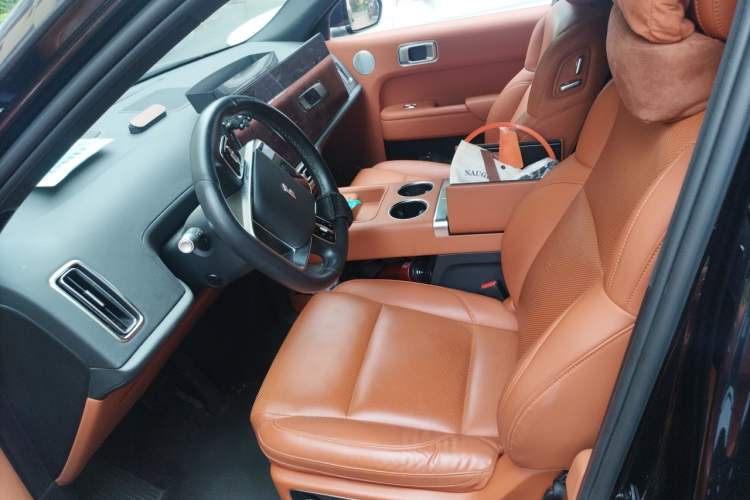 Used Li Auto L8 2023 Pro Model Left Front Seat
